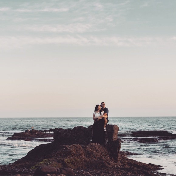 All items come from a pet free and smoke free home - Picture 4 of 4